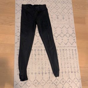 2 PAIRS Gaiam leggings